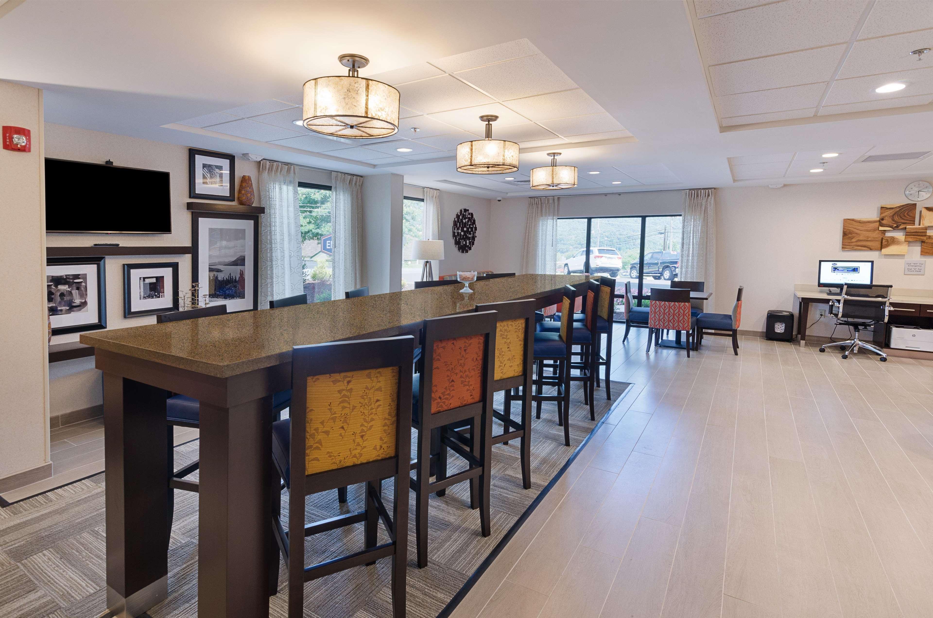 Hampton Inn Covington Va Ngoại thất bức ảnh