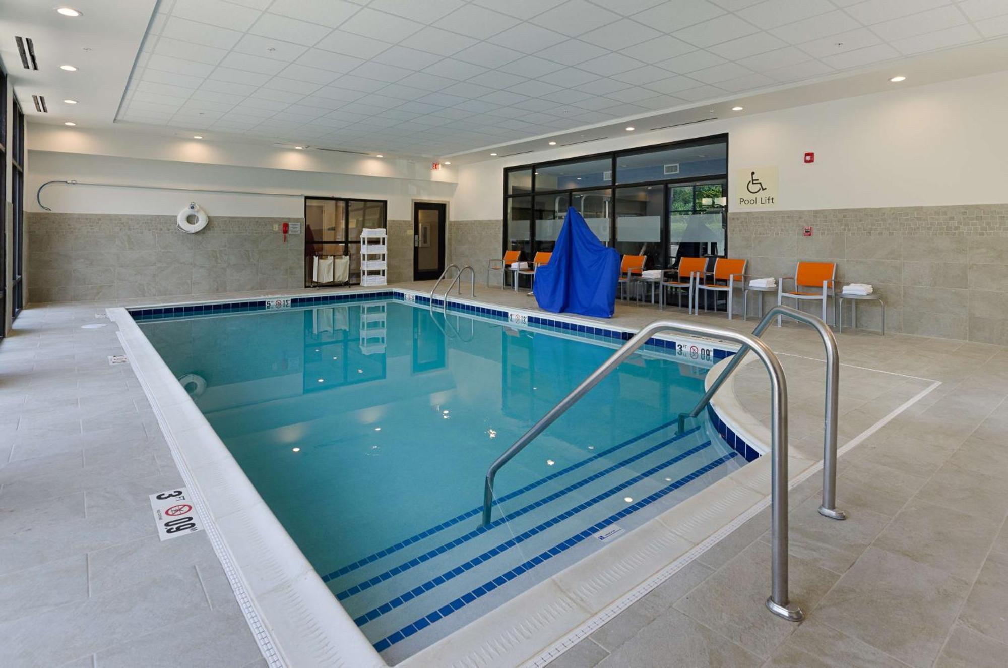 Hampton Inn Covington Va Ngoại thất bức ảnh